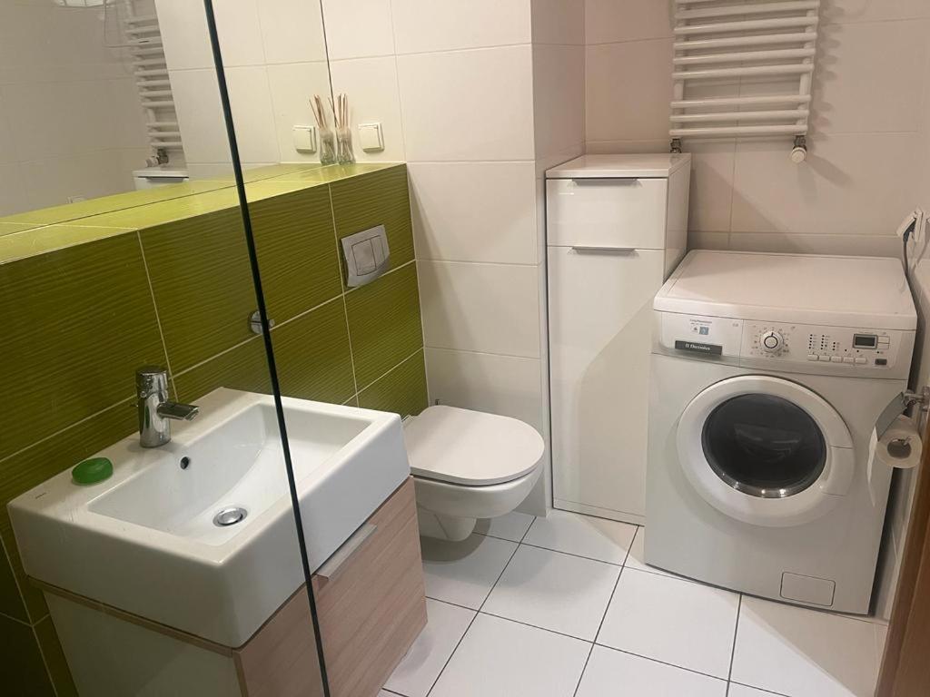 Apartament Na Osiedlu Platan Świnoujście Exteriör bild